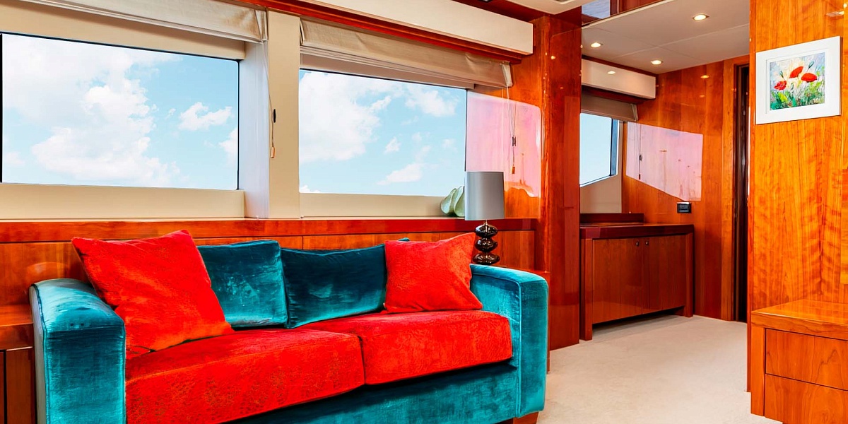 Аренда мега яхты 	Sunseeker 115 Predator в Сочи